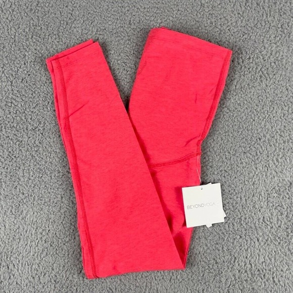 Beyond Yoga Pink Leggings - Picture 1 of 11